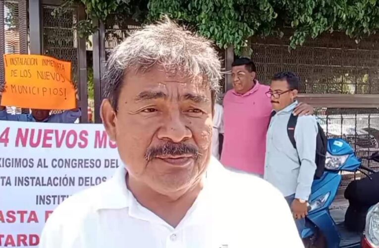 Más de 100 pueblos están abandonados, sin presupuesto, y obras por culpa del Congreso.