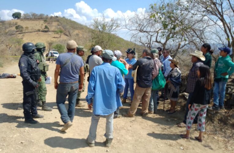 Sicarios atacan a tiros a una pareja en Petlaca; fallecen en lugar: FGE.