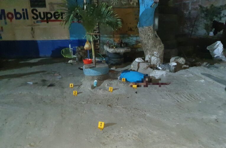 Doble ejecución en Iguala, dejan narco mensaje.