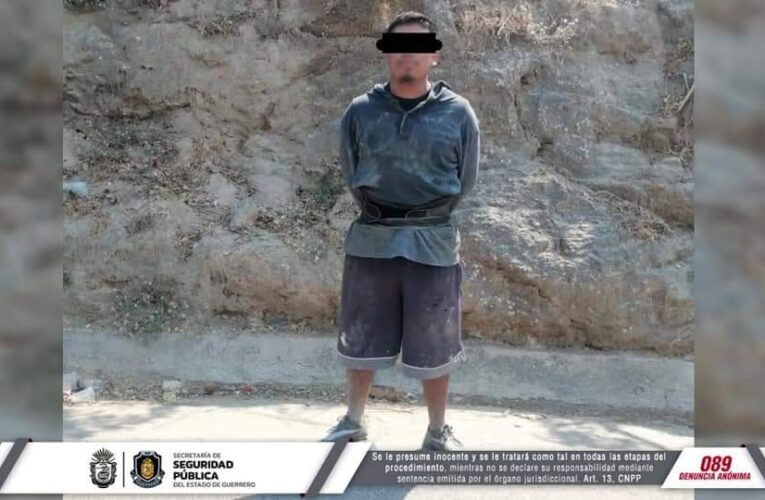 Detiene la Policía Estatal a narcomenudistas en  Azoyú!!
