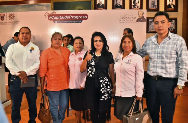 Anuncia alcaldesa de Chilpancingo, Norma Otilia Hernández incremento al Bono de Día de las Madres en Ayuntamiento.