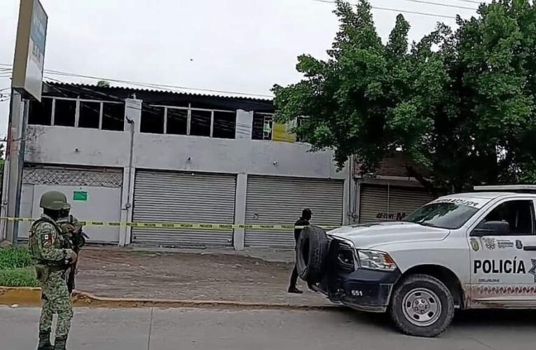 Sicarios, disparan contra un bar en Iguala, la ciudad más violenta de la zona norte del estado.