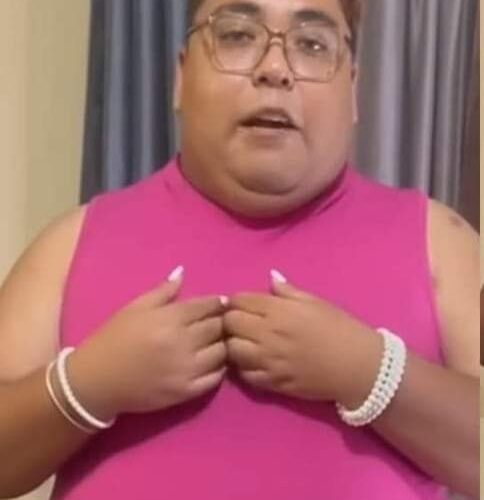 Llora por el bullying, que le hicieron a un admirador de Barbie, en redes sociales!!