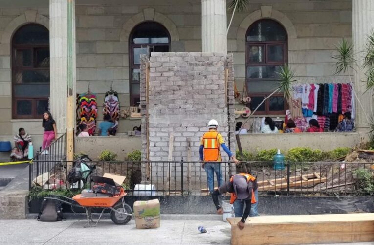 Ordenan a la alcaldesa de Chilpancingo suspender obra en el zócalo