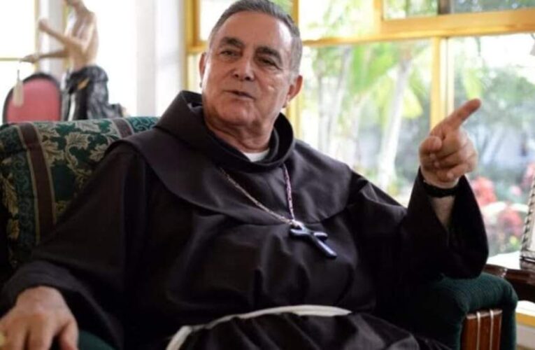 “Ofreceré una disculpa a la gobernadora Evelyn Salgado, por mis comentarios”: obispo emérito.