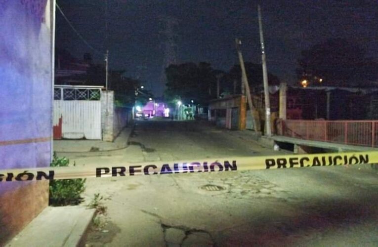 Continúa el baño de sangre; asesinan a un sujeto con un torniquete, en colonia de Acapulco.