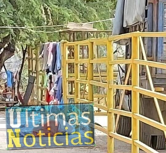 Comando armado, ataca a familia, ejecutando a 3 y a una mujer embarazada!!