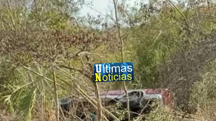 2 muertos y varios heridos, en una volcadura en la Costa Grande!!